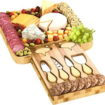 Elevate your cheese game with our exquisite raclette cheese board Elevate your cheese game with our exquisite raclette cheese board - Unleash your inner foodie and experience the ultimate cheesy delight with our meticulously curated raclette cheese board