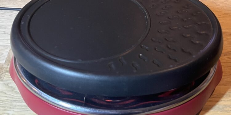 How to clean a raclette grill — electric Tefal raclette machine ready for cleaning
