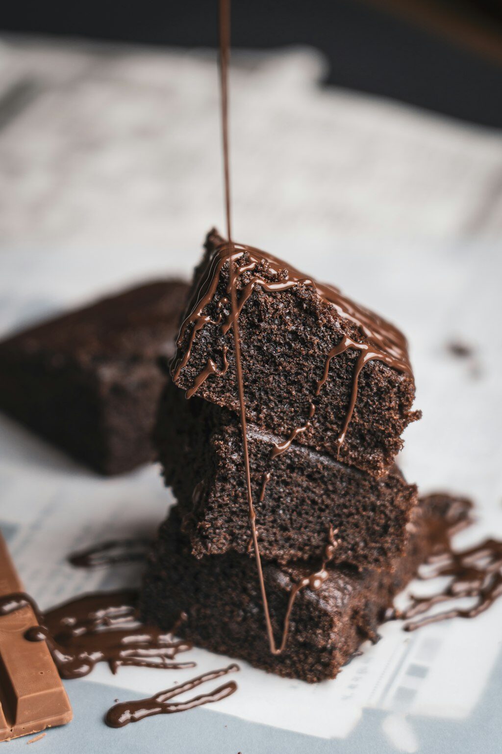 Chocolate dessert with dripping sauce for raclette